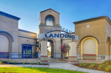 Natomas Landing Exterior