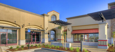 Natomas Landing Exterior